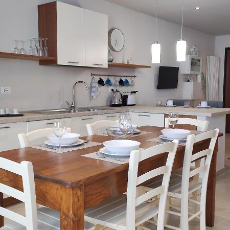 Casa Italo Lägenhet Gardone Riviera Exteriör bild