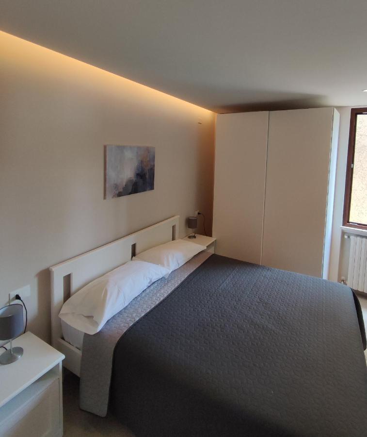 Casa Italo Lägenhet Gardone Riviera Exteriör bild